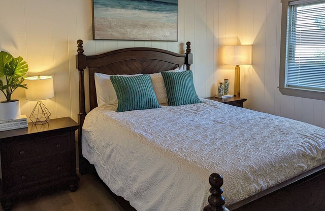 Stylish Mountain Getaway with Fireplace + Wifi