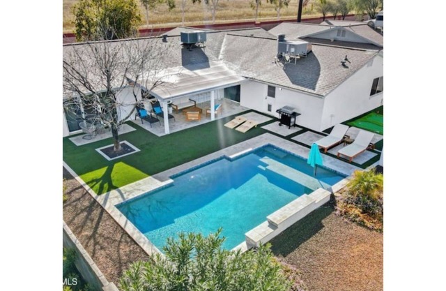 Stylish Old Town Prime location Scottsdale house