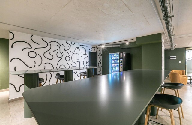 Stylish Stunner in Circa 205