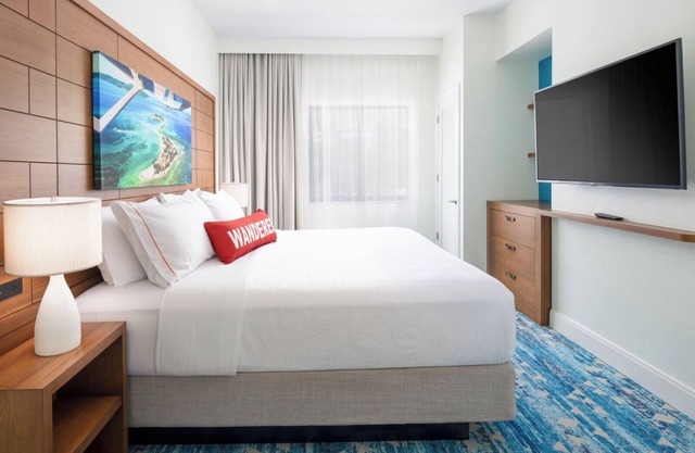 Stylish Suite Close to Tin City – Dining + Shops Only a Short Ride