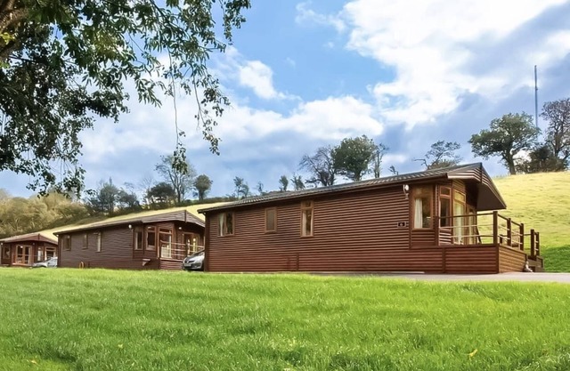 Stylish two bedroom lodge, perfect for couples or families.