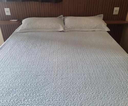 Suíte inteira, quarto 6