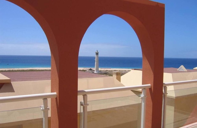 SUITABLE FOR JANDIA, 2 BEDROOMS, WIFI, TERRACE WITH SEA VIEWS - PLAYA A 400M