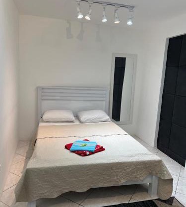 Suite 1, Casa Amarela, Segundo Andar