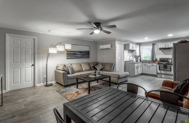 Suite 203 - Felicity at Rock Spring Resort