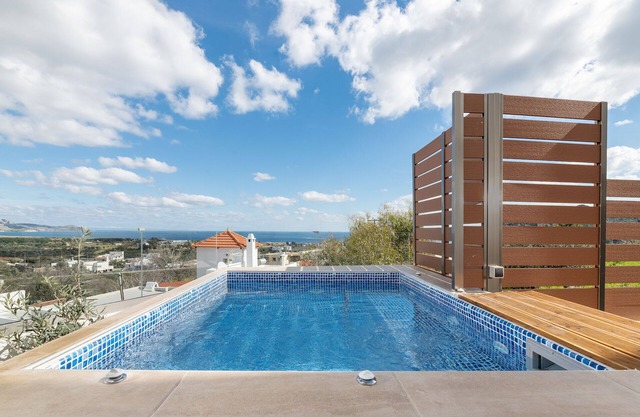 Summer house in Kalathos near Lindos - outdoor whirlpool and stunning sea views