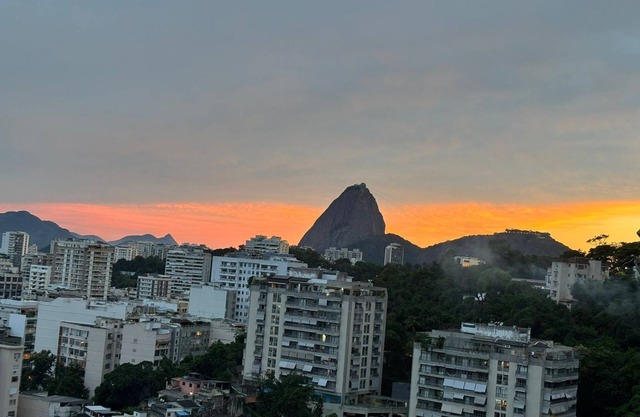 Sun House Laranjeiras RJ 900m from Christ the Redeemer, in the heart of the South Zone of Rio