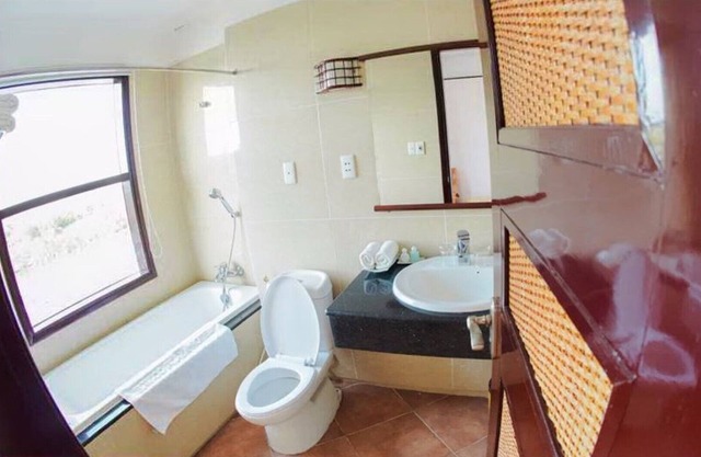 Sun & Sea Resort- Standard Unit 15