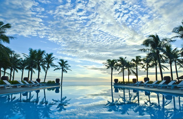 Sun Spa Resort & Villas