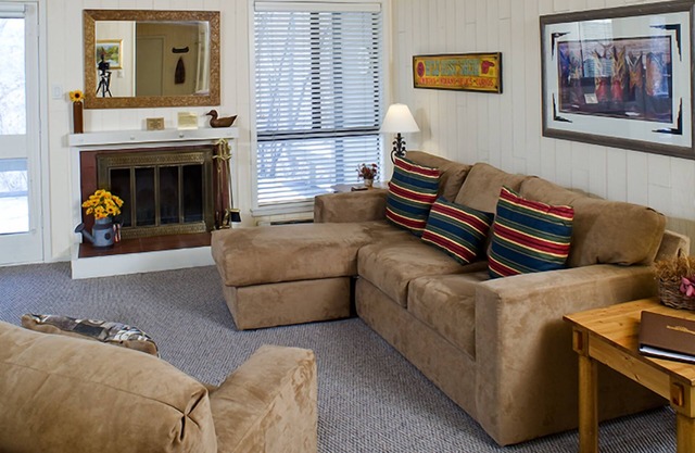 Sun Valley Resort, One Bedroom Condo with One King