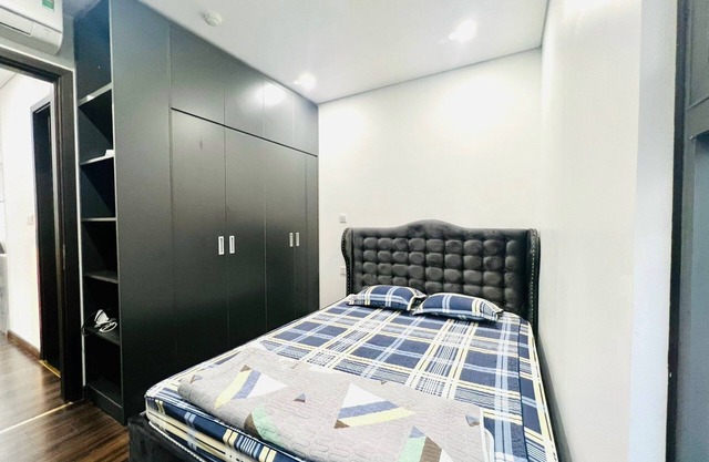 Sunny Apartmenr
