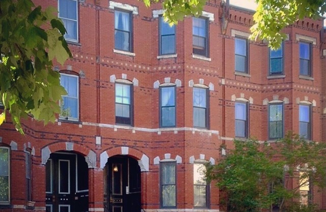 Sunny Artist Loft