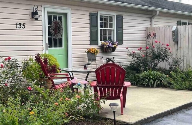 Sunny at 135 is a wonderful place to