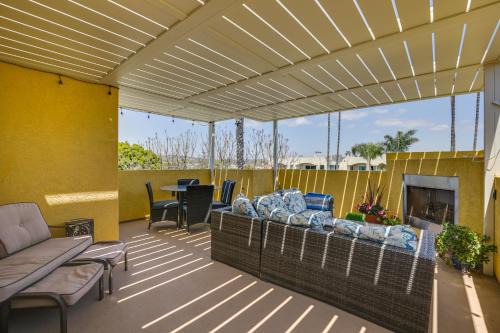 Sunny San Diego Escape Less Than 2 Miles to Pacific Beach!