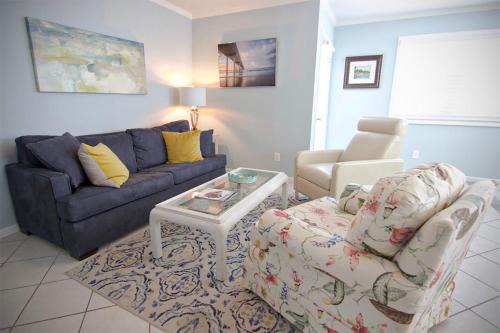 Sunny Side Up by Sea Scape Properties