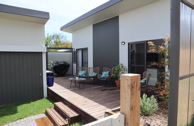 SUNNY VALE Discover Mc Laren Vale wine region