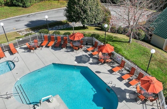 Sunrise Ridge Resort Tennessee nFamily Friendly Resort