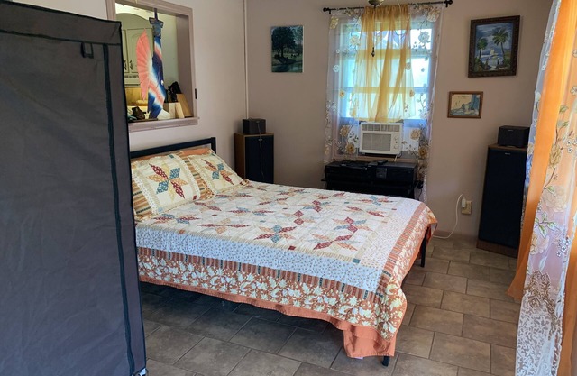 Sunroom at Rainbows End