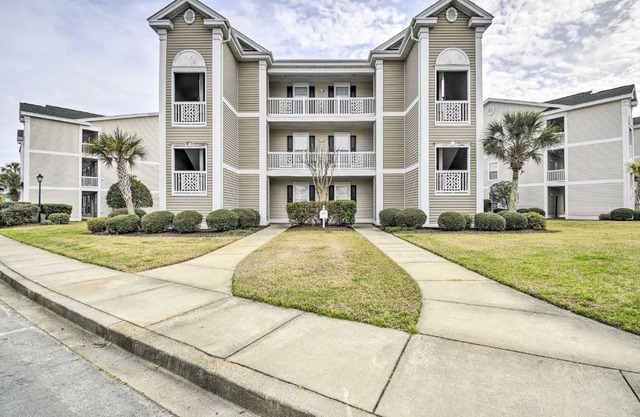 Sunset Beach Resort Condo in Golf Community!