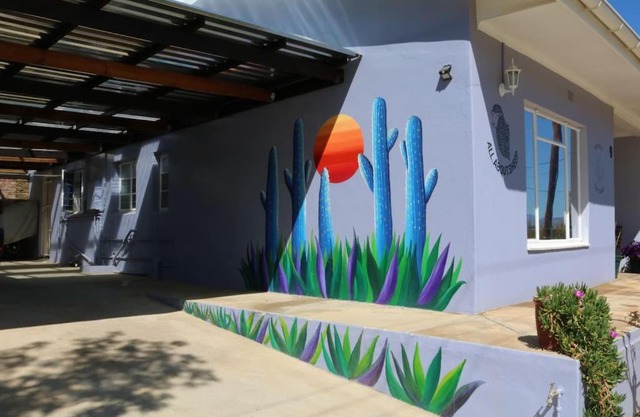 Sunset Cottage - Cheerful 1 Bedroom Cottage