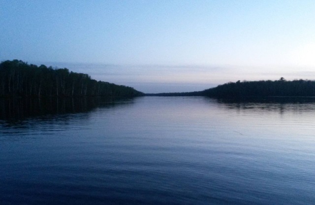 Sunset Shores Northwoods Retreat! Luxurious Cabin awaits You and yours.