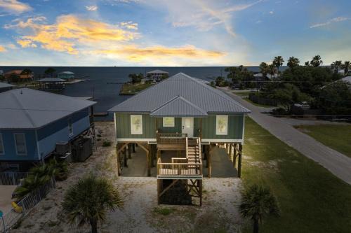 Sunshine Bay Beach House