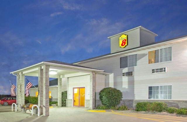Super 8 by Wyndham Clarinda