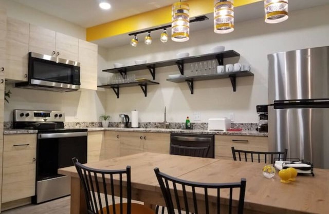 Super Close to Hot Spots in Ohio City, Cleveland