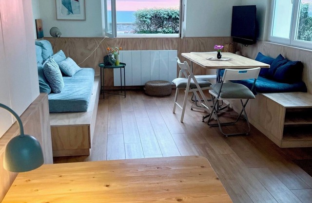 Superb apartment for holidays. All new.