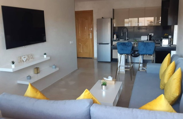Superb apartment in residence
