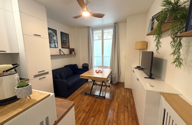 Superb Parisian apartment, fully renovated, modern and comfortable, 6P max.
