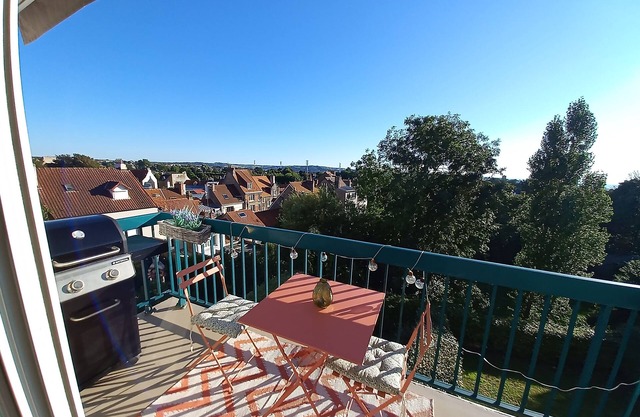 SUPERBE DUPLEX PROCHE DE LA MER