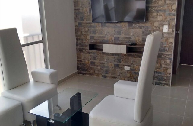 SUPERHOST, APARTAMENTO EXCELENTE UBICACION GIRASOL