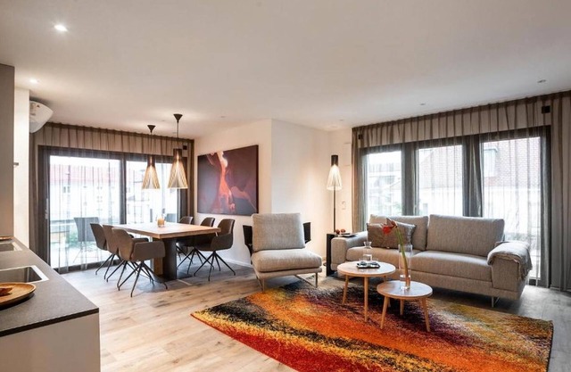 Superior apartment, 60-65 sqm, 1 bedroom, loggia, max. 5 persons
