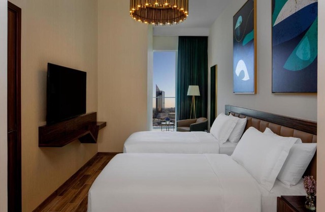 Superior Two Bedroom Apartment Near The Media Lounge Palm By Luxury Bookings