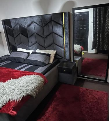 Supersonic apartment