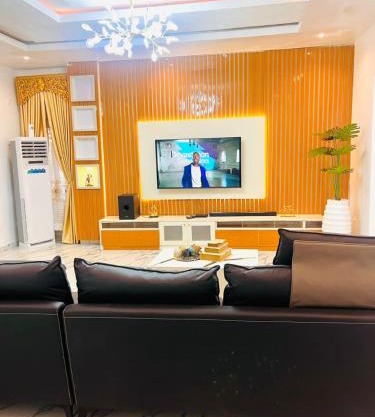 Supreme Villa Apartment