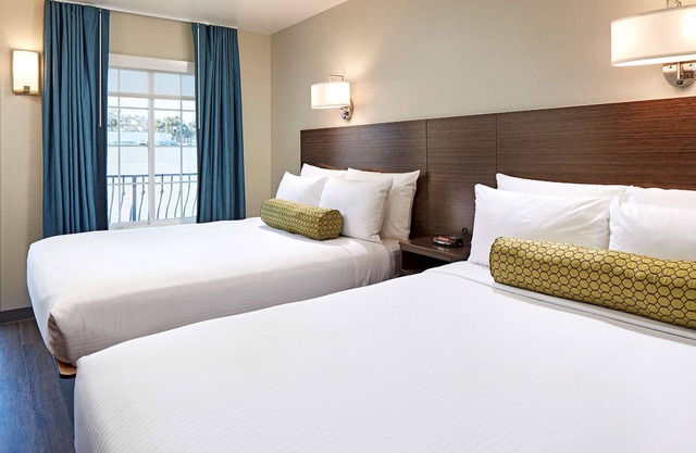 SureStay Hotel by Best Western San Diego Pacific Beach