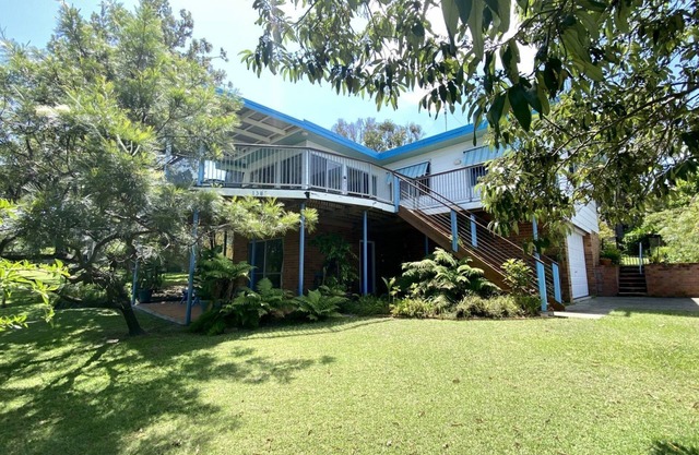 Surf n View - location and views