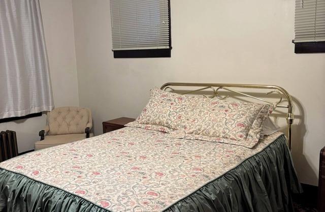 Sweet 1-brm apt near DT Pgh,CMU/Pitt,Monroeville/Murrysville,O-S Parking,VFIOS