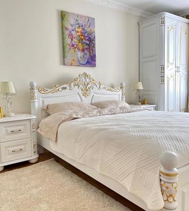 Sweet Ternopil Large and beautiful