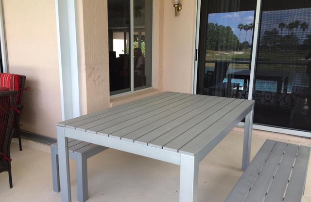 SWISS 28 - Lake Stephanie