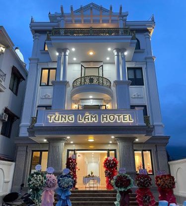 Tùng Lâm Hotel