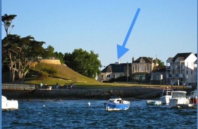 T3 4/5 Pax ON THE GROUND FLOOR, BY THE SEA, EVERY WALK OR BIKE, PARKING, WIFI