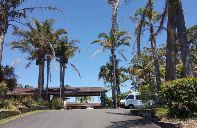 Tabourie Lake Motor Inn