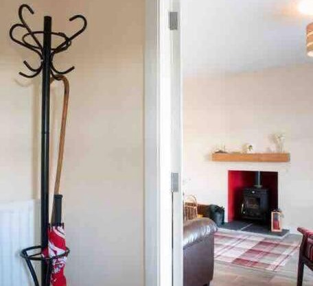 Tamnagh Cottage In The Sperrins