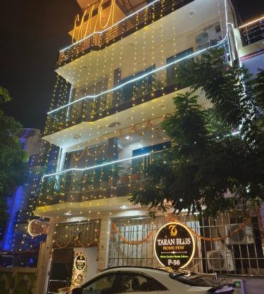 Taran Bliss Home stay Agra- Near Taj Mahal