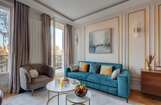 TBS 866 - Exceptional apartment with elegant style