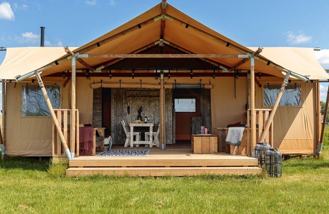 Tent Lodge I - Free as the Wind Baltic Sea Tent Lodges (Glamping)