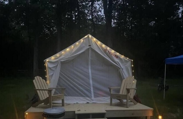 Tentrr Signature Site - Tentrr Signature Redstone Bed, Barn and Camp 2